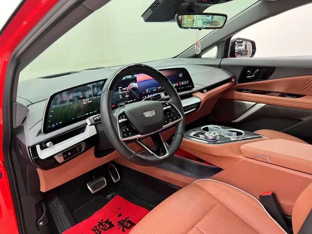 Cadillac Optiq — Фото автомобиля 14