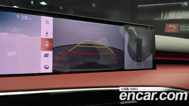Genesis GV70 — Фото автомобиля 23