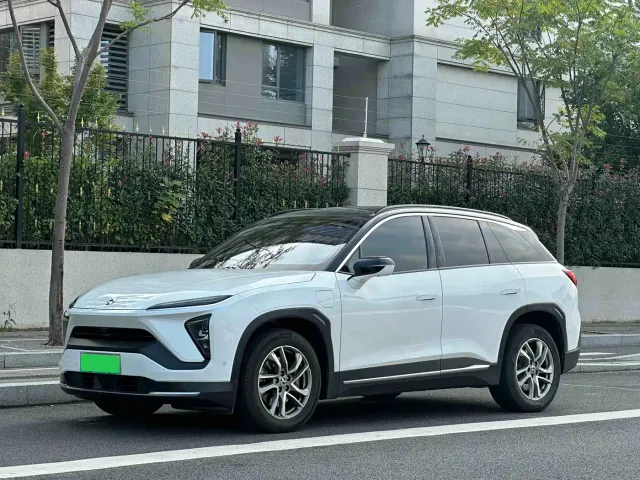 Фотография автомобиля — Nio ES6