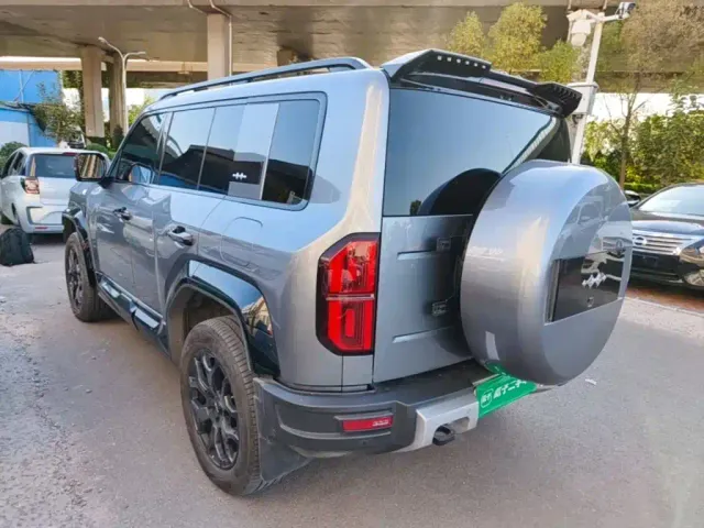 BYD FangChengBao Leopard 5 — Фото автомобиля 4