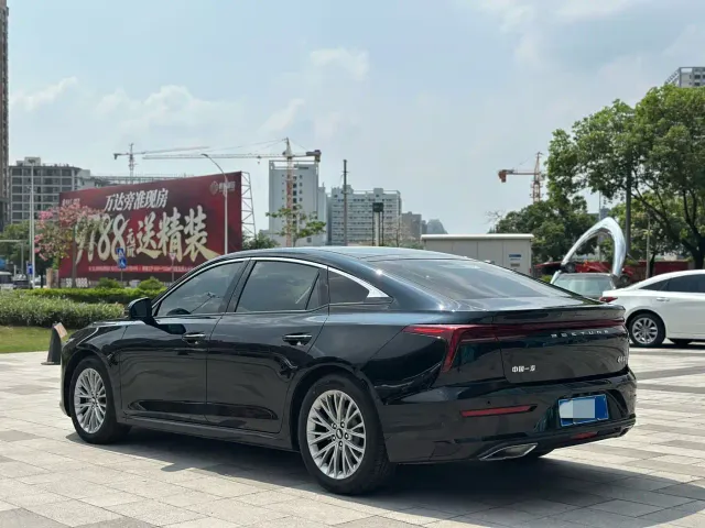 Besturn Besturn B70 2023 3rd Generation 1.5T Automatic Comfort — Фото автомобиля 4