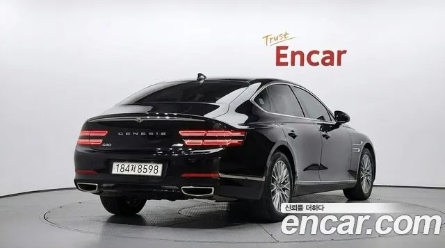 Genesis G80 Бензин 2.5 турбо AWD — Фото автомобиля 2