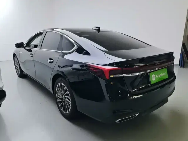 Buick LaCrosse — Фото автомобиля 4