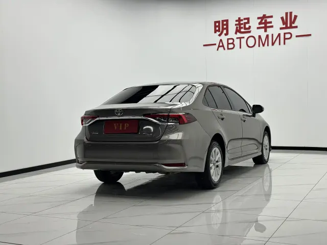 Toyota Corolla — Фото автомобиля 9