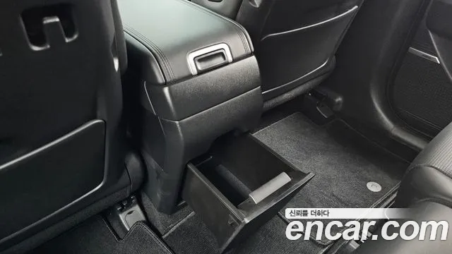 Hyundai Santafe Santa Fe (MX5) Бензин 2.5T 4WD — Фото автомобиля 26