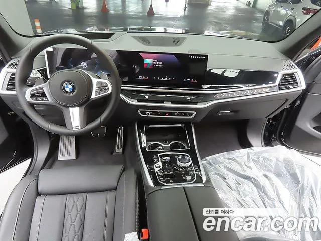 BMW X5 xDrive 40i M Sport — Фото автомобиля 9