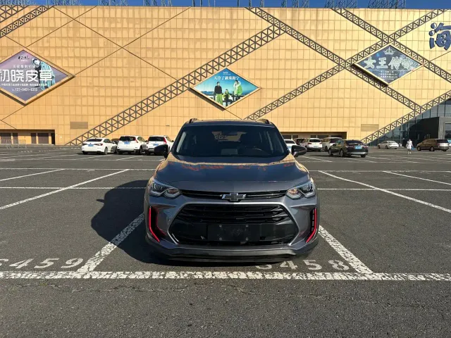 Chevrolet Orlando — Фото автомобиля 2