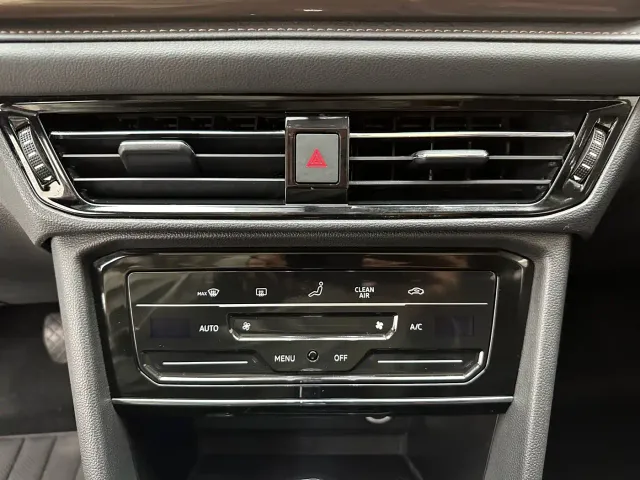 Volkswagen Tharu — Фото автомобиля 16