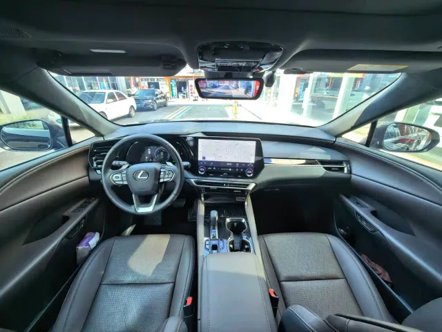 Lexus RX — Фото автомобиля 7