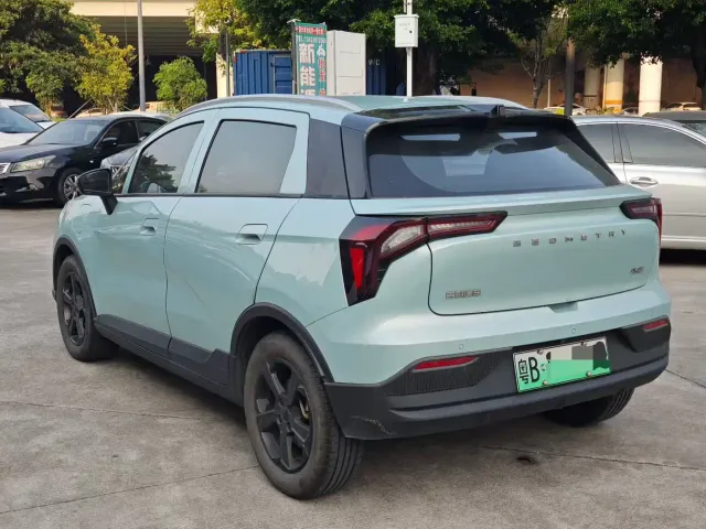 Geely Geometry E Firefly — Фото автомобиля 4