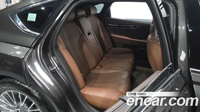 Genesis G80 RG3 — Фото автомобиля 12