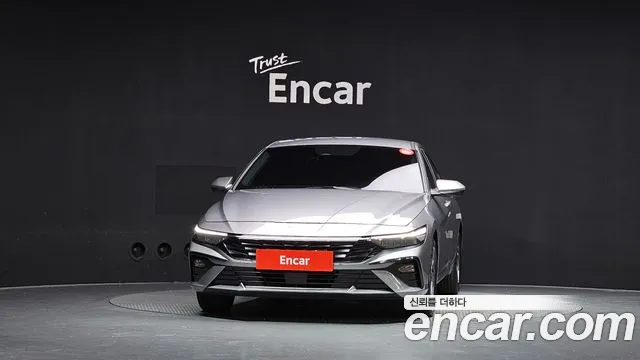 Hyundai AVANTE Новый Avante (CN7) — Фото автомобиля 3