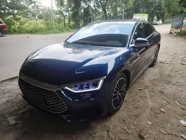 Фотография автомобиля — BYD Han