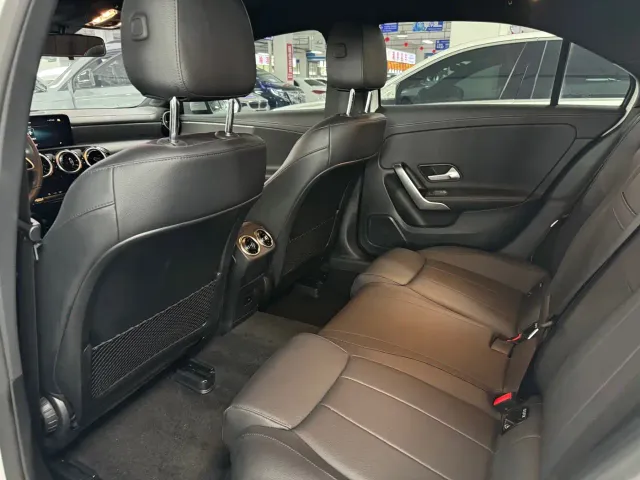 Mercedes-Benz A-Class — Фото автомобиля 8