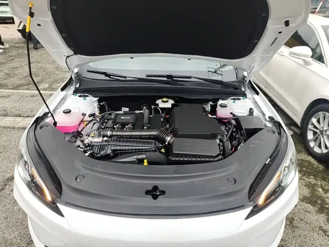 BYD Seal 05 DM-i — Фото автомобиля 19