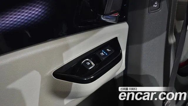 Kia Canival Carnival 4 поколение Бензин 9 мест Hi-Limousine — Фото автомобиля 29