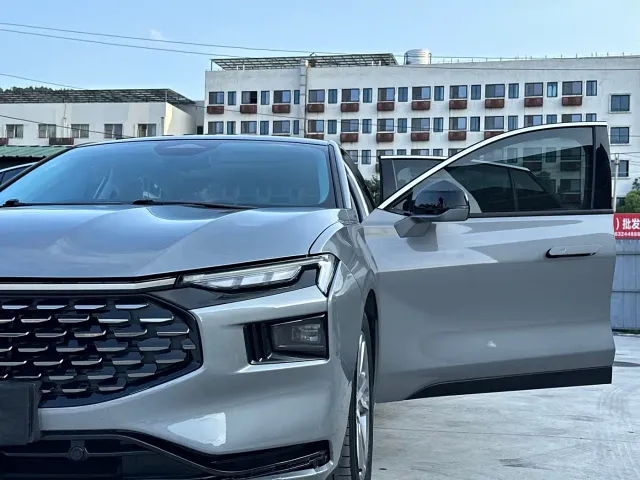 Ford Mondeo — Фото автомобиля 18
