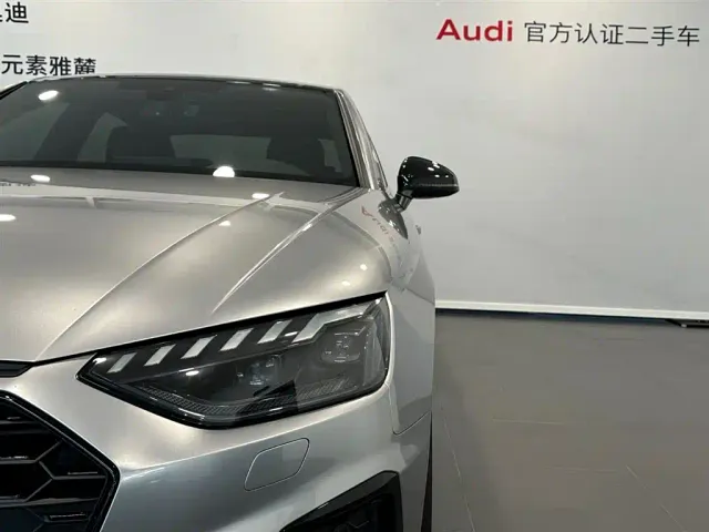 Audi A4L — Фото автомобиля 16