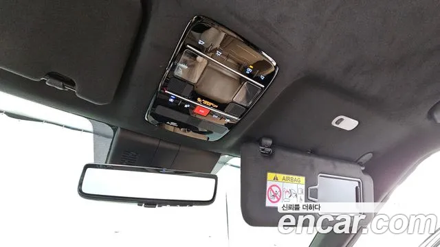 Hyundai Santafe Santa Fe (MX5) Бензин 2.5T 2WD — Фото автомобиля 18