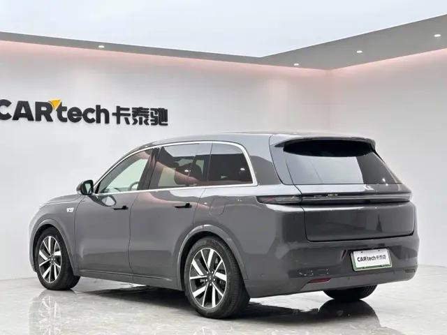 Li Auto L8 — Фото автомобиля 3