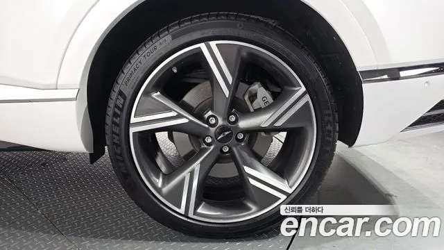 Genesis GV80 2.5T Бензин AWD — Фото автомобиля 18