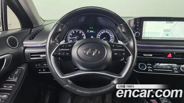 Hyundai Sonata — Фото автомобиля 20