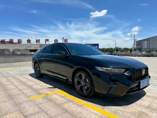 Honda Inspire — Фото автомобиля 3