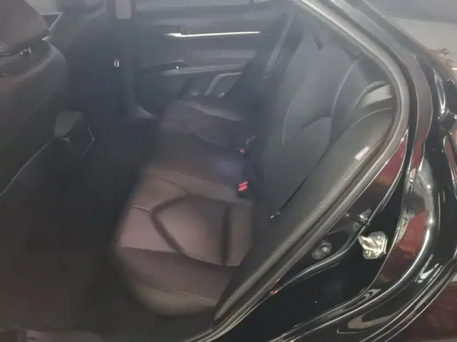 Toyota Camry — Фото автомобиля 16
