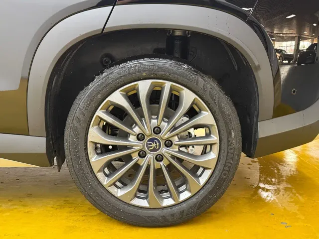 BYD Song Ultra — Фото автомобиля 11