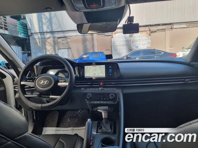 Hyundai Avante CN7 — Фото автомобиля 18
