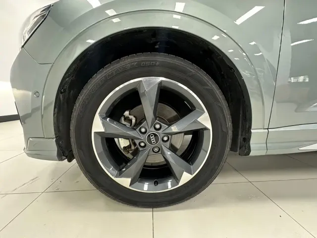 Audi Q3 — Фото автомобиля 19