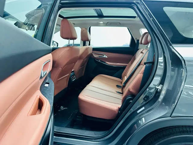 Changan CS75 — Фото автомобиля 9