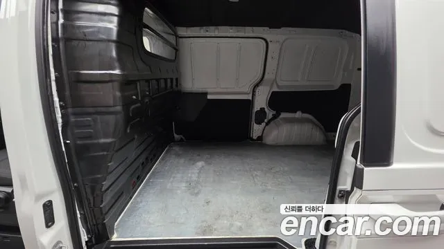 Hyundai Staria Staria Карго 3 места — Фото автомобиля 11