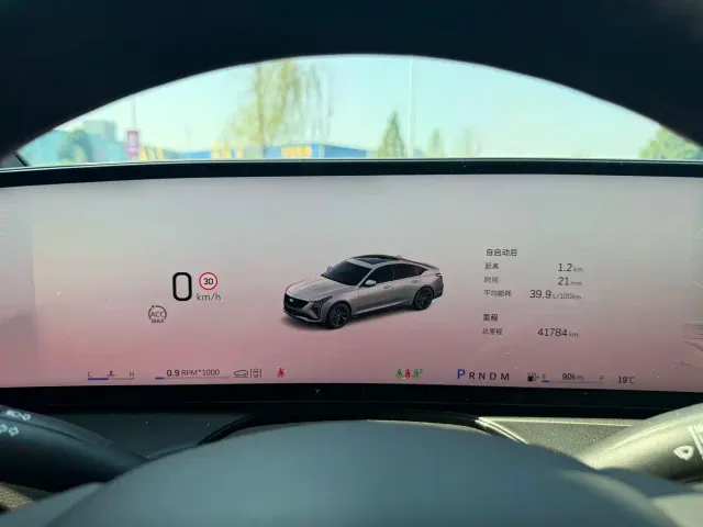 Cadillac CT5 — Фото автомобиля 12
