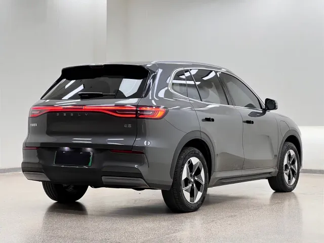 Geely Galaxy E5 — Фото автомобиля 6