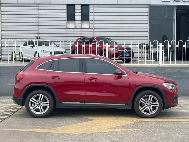 Mercedes-Benz GLA-Class — Фото автомобиля 10