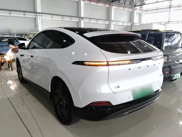 Xpeng G6 — Фото автомобиля 4