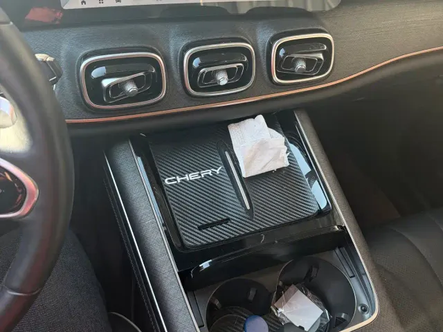 Chery Tiggo 9 — Фото автомобиля 12