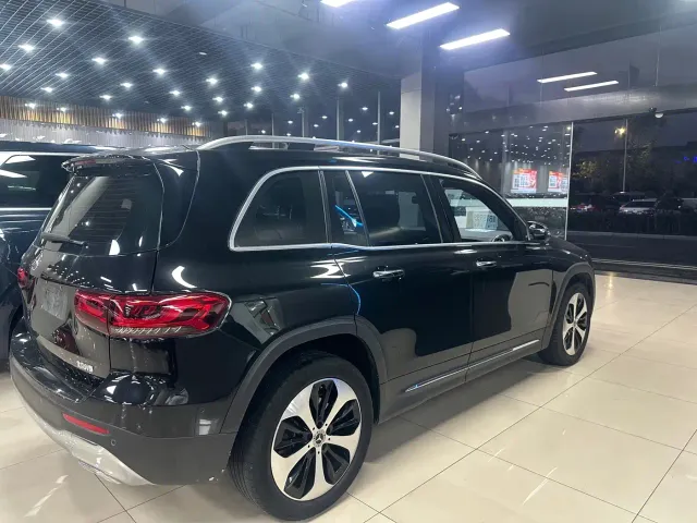 Mercedes-Benz GLB-Class — Фото автомобиля 10