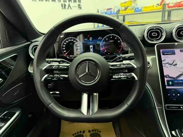 Mercedes-Benz C-Class — Фото автомобиля 9