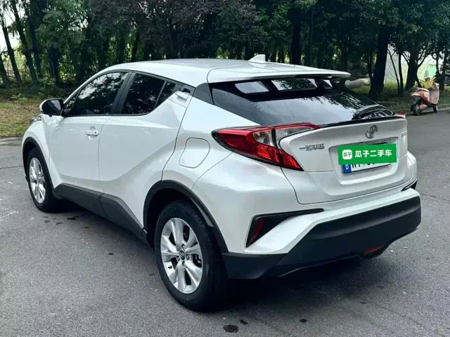 Toyota IZOA — Фото автомобиля 4