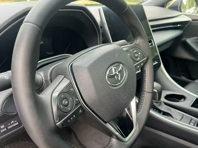 Toyota Avalon — Фото автомобиля 14