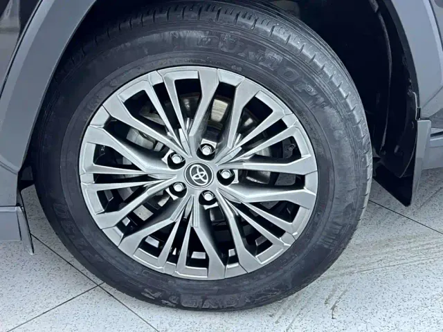 Toyota Wildlander — Фото автомобиля 8