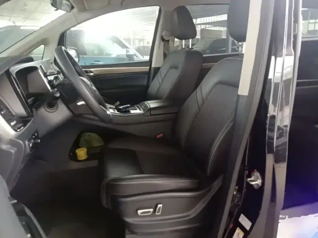 GAC Trumpchi M8 — Фото автомобиля 14