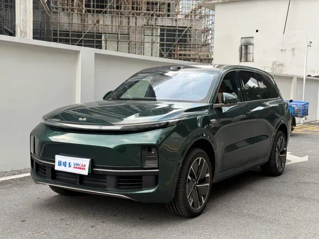Фотография автомобиля — Li Auto L9