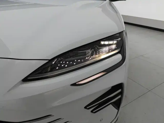 BYD Song PLUS — Фото автомобиля 5