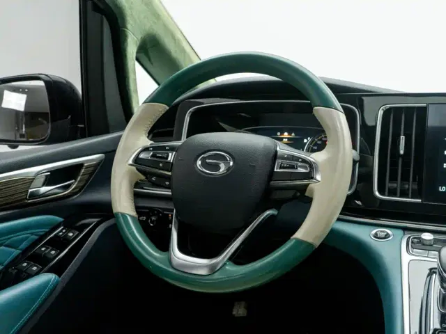 GAC Trumpchi M8 — Фото автомобиля 18