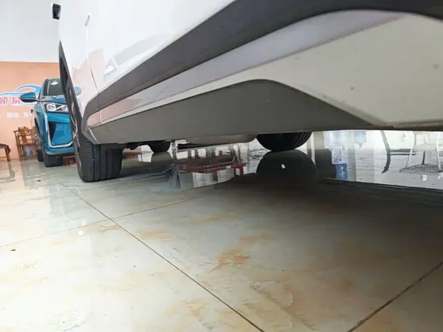 BYD Song L DM-i — Фото автомобиля 20
