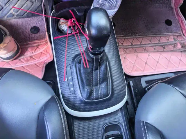 Roewe Clever — Фото автомобиля 16