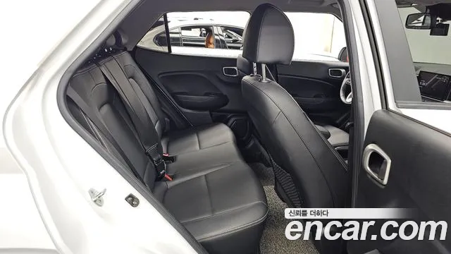 Hyundai Venue Venue 1.6 Modern Plus — Фото автомобиля 12